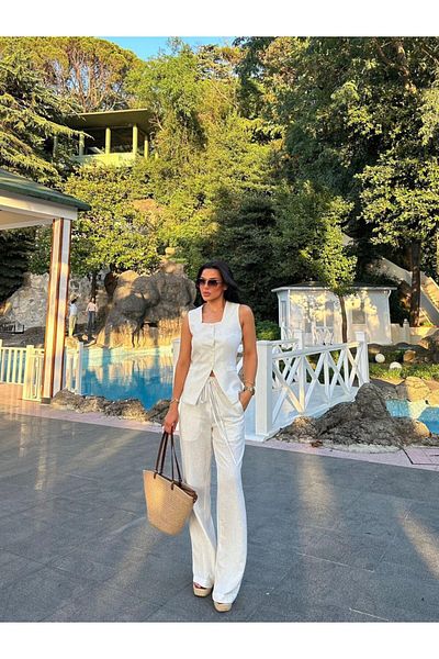 LOBOLIC Women's Square Neck Vest Linen Suit with Trousers