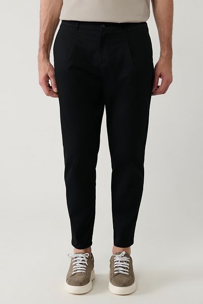 Avva Men's Black Relaxed Fit Cotton Blend Classic Waist Trousers A41Y3037