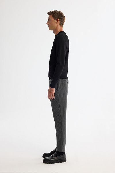 Avva Men's Black High Crew Neck Rayon Knitwear Sweater A42Y5001