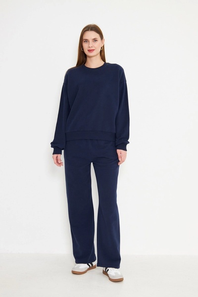 Akabi سويت شيرت نسائي برقبة دائرية باللون الكحلي