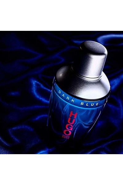 Hugo Boss Spray de apă de toaletă Hugo Boss Dark Blue pentru bărbați 75 ml