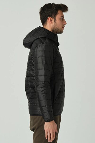 New Balance Mpj035-Bk Men's Coat Black