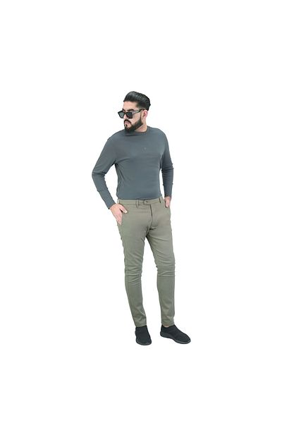 Giordano Men's Twill Low Rise Slim Khakis