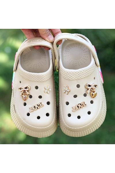 Pandalina Girl Sandals Shiny Stone Beauty (Beauty) Figured Non-Slip Sole Pool Sea Shoes