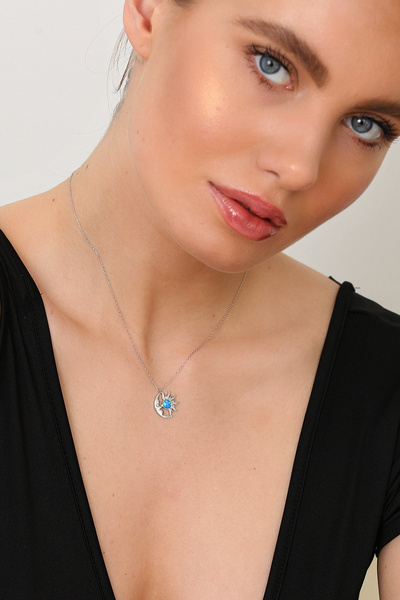 Gümüş Vadisi Kadın 925 Ayar Opal Taşlı Ay Kolye