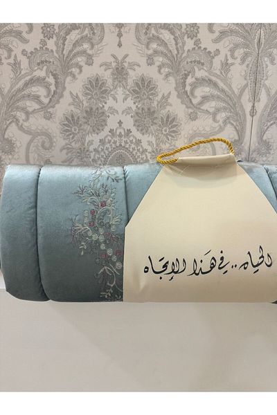 AS Brides 2cm embroidered sponge prayer rug