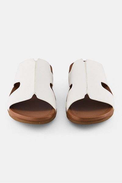 English Laundry Men Slip On Arabic Sandals, White