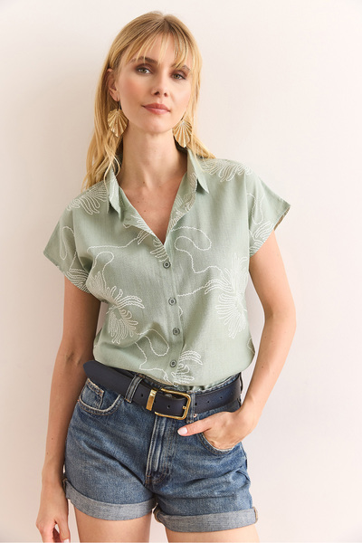 Olalook Women's Chain Green Patterned Linen Bat Shirt Gml-19001129