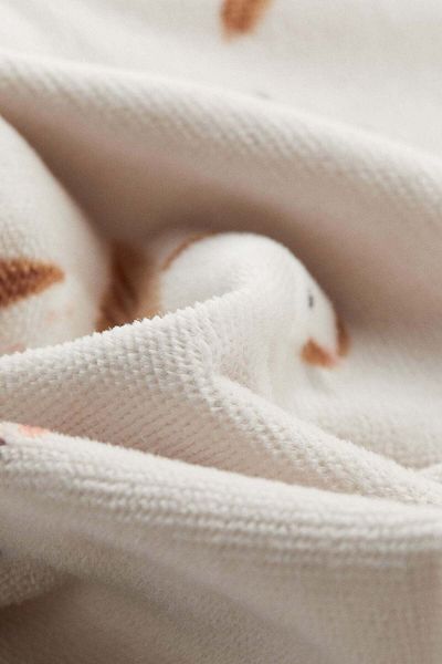 H&M Patterned bath towel
