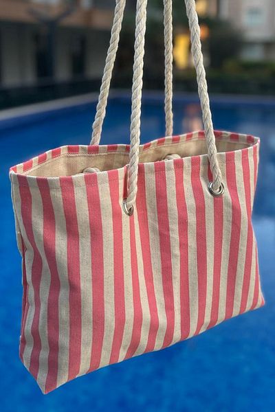 synee Beach and Travel Bag