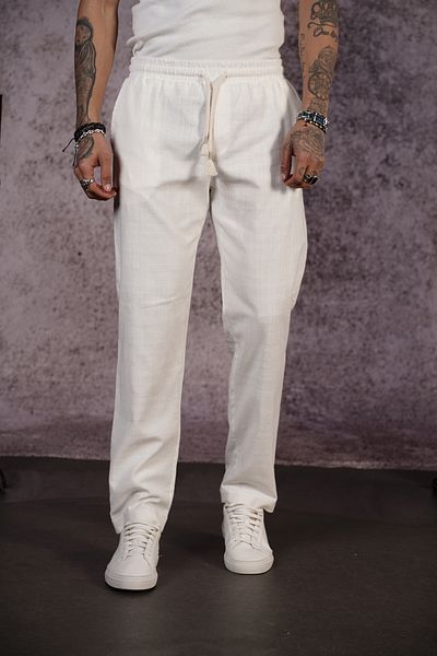 Butik TREND BIZ Παντελόνι με κανονική εφαρμογή από λινό ύφασμα Lycra με ελαστική μέση και κορδόνι