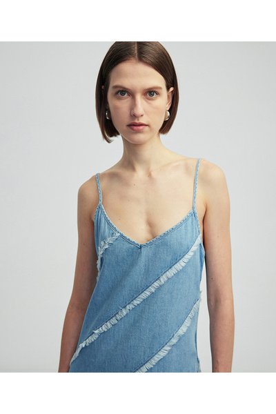 İpekyol Diyagonal püsküllü denim elbise