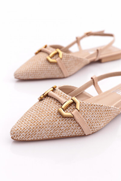 DGN 6006 Kadin Metal Aksesuarli Arkadan Bağlamali Babet