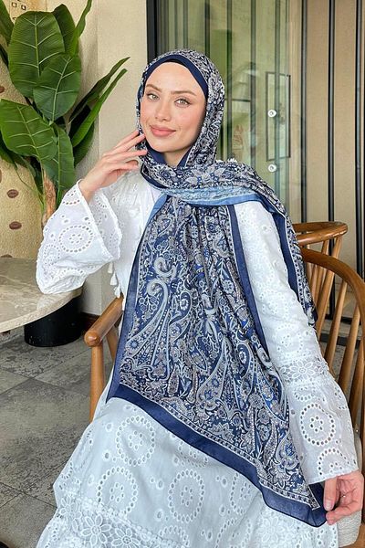 lamelif Şal moale cu model retro bleumarin bej