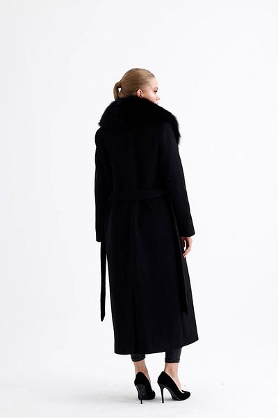 ladrans Max Size Cashmere Coat with Fur Collar Detail