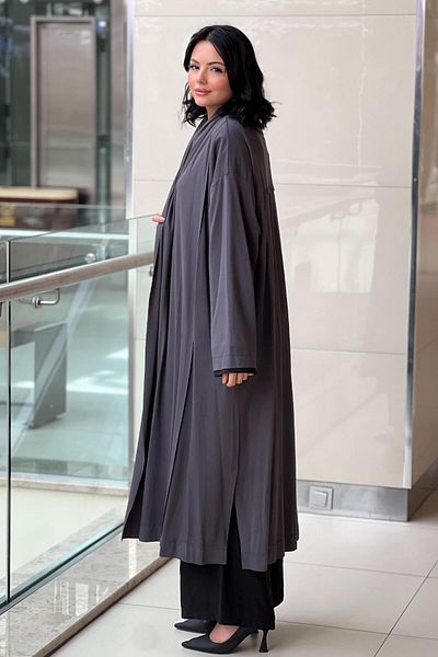 Ceremony Long Bamboo Cap with Tiered Skirt and Stitched Back Aller Detail