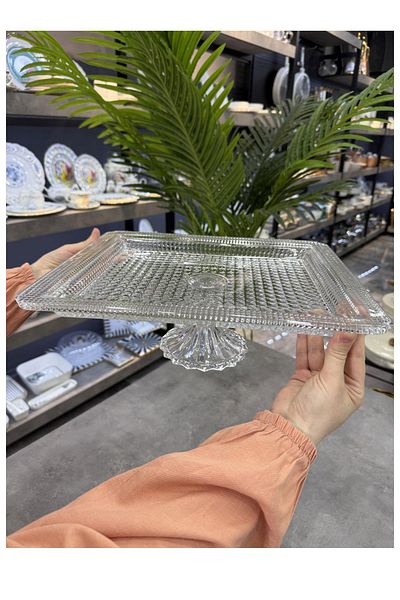 Doğudeko Rectangular Presentation Plate with Glass Legs
