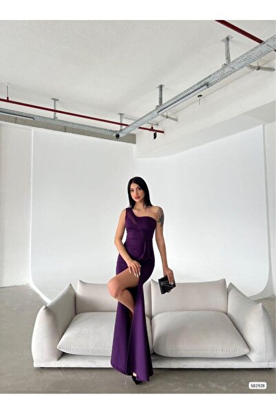 Modafeminen Tek Omuz Göğüsü Transparan Detay Scuba Kumaş Yırtmaçlı Abiye Elbise Mor 582928