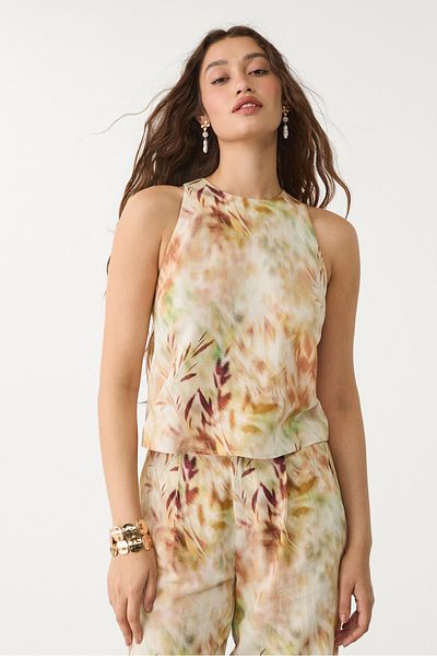 Stradivarius Flowing Printed Linen Blend Top Adha