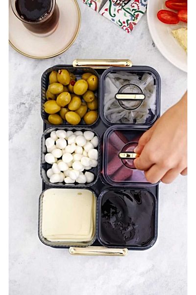 ariana sytle Acrylic Breakfast Tray with 6 Compartments