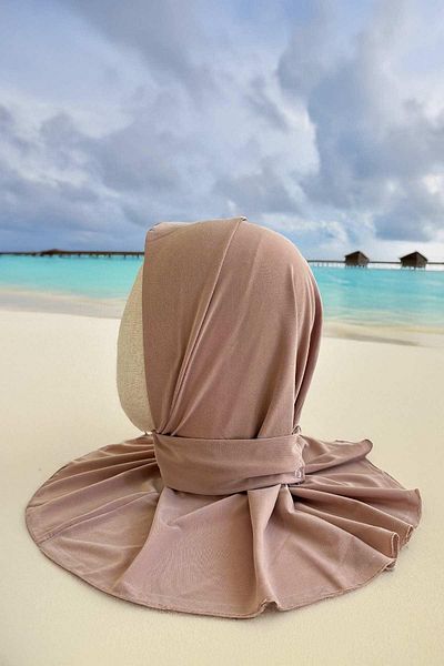 Ka Hijab Καπέλο με κουμπωτό κούμπωμα - Σκούρο Μπεζ
