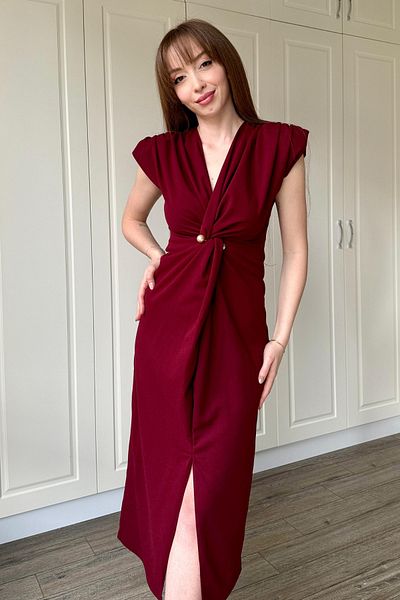 Dilay Gökoğlu Butik Rochie burgundă cu perle căptușite cu guler dublu