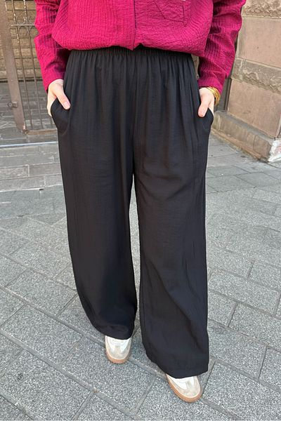 Ovn. Elastic Waist Loose Trousers - Black