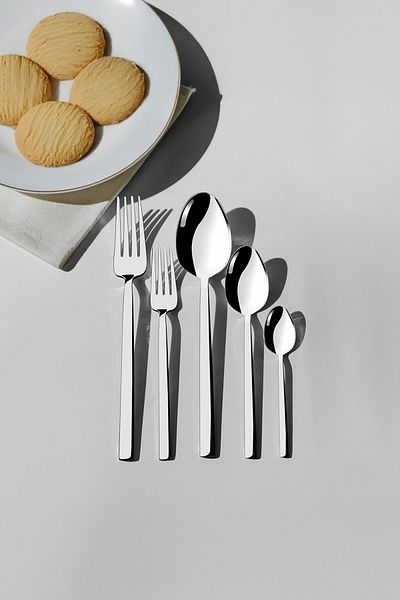 Nehir Dalyan Simple 6 Person 30 Piece Cutlery Set