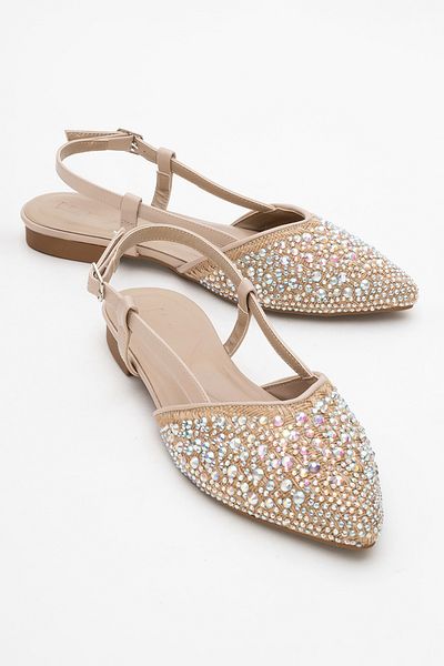 LuviShoes Helly Beige Straw Stone Closed Front Women's Sandals