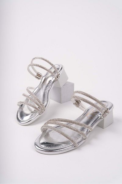 bulutmod BA04571 Rochie de seară cu 3 pietre pentru fetiță argintie, papuci și pantofi cu toc de 4 cm - 34