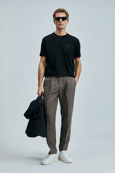 Lufian Bran Modern Graphic T- Shirt Black