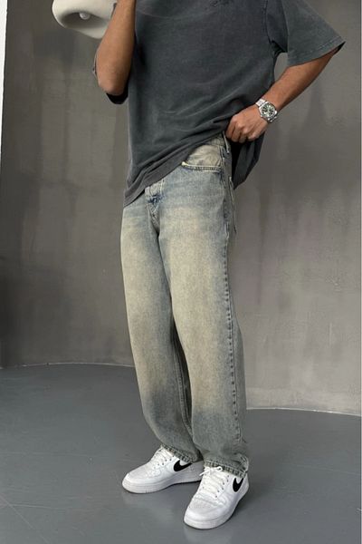 HOUSEOFGRIZZLY Baggy Fit Distressed Jeans