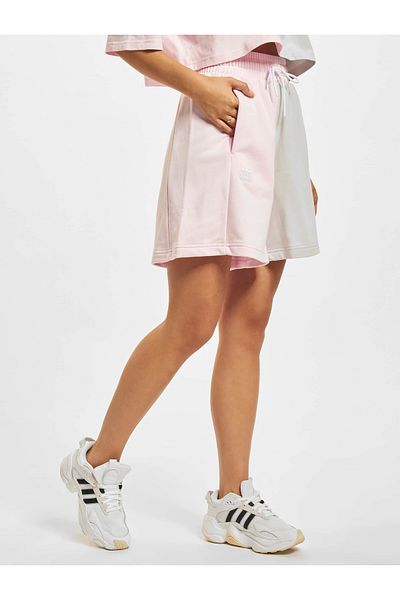 adidas Damen Originals Shorts