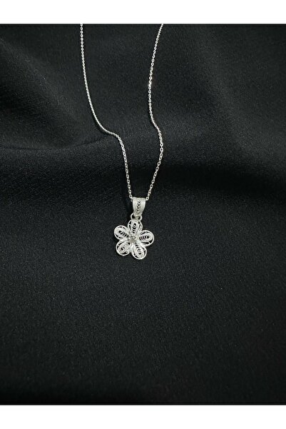 bigakan 925 Ayar Telkari Gümüş Kolye – Zarif Beş Yapraklı Çiçek Motifi, El İş...