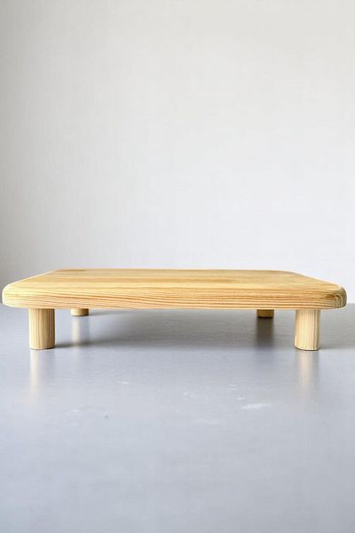 Mirilliahome Wooden Riser Stand / Pedestal Presentation Stand / Presentation Plate