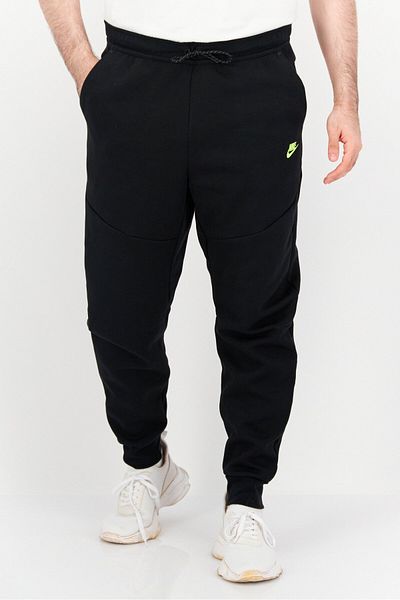 Nike Men Slim Fit Training Jogger Pant, Black