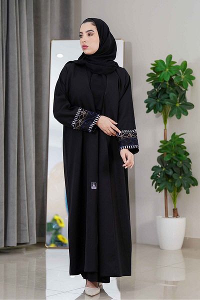 abayahasnaa Abaya with hand embroidery inserts