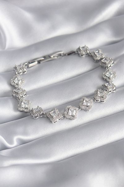 Skygo Brass Silver Color Zircon Stone Clover Model VIP Series Women's Bracelet - TJ-BB5845