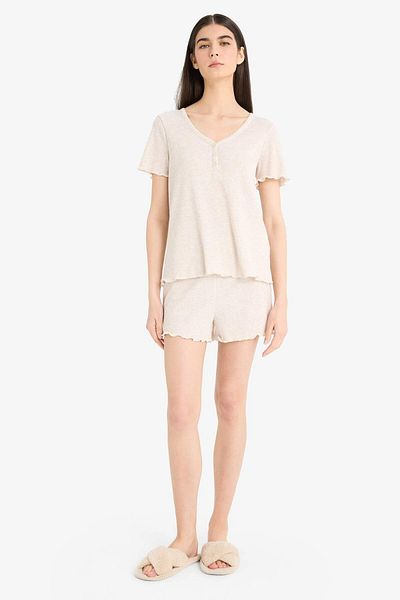 DeFacto Regular Fit Rib Short Sleeve Pajama Top Stretchy Waisted Shorts Pajama Bottom- Fall in Love E9832Ax25Sm