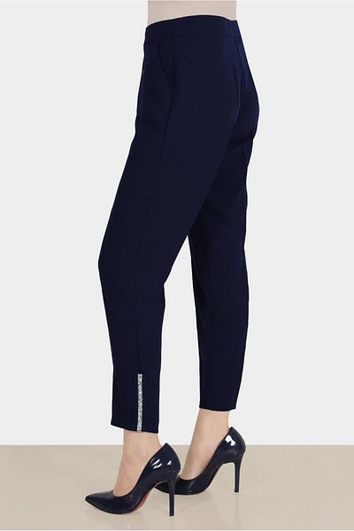 Alvina PANTALON CREPE CU DETALIU FÂȘI ARGENTIU 70380