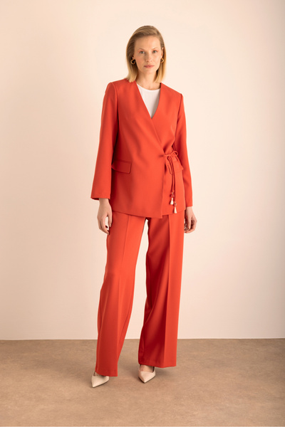 Aker Yandan Bağlamalı Kruvaze Ceket