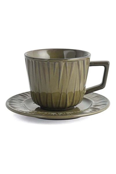 Generic Qahwa Elegant coffee cup with saucer made of ceramic