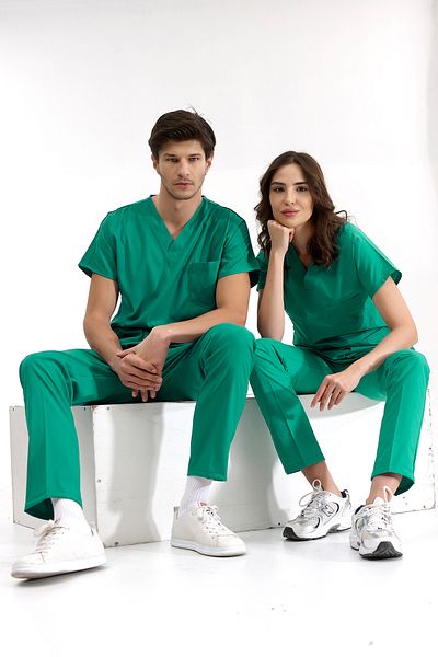 ÇİZGİ MEDİKAL Operating Room Green Luxury Lycra Uniform Suits High Quality Lycra Scrubs