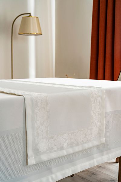 NEEA HOME Pearl Elegance Cream Χρώμα Ζακάρ Κεντημένο Σετ Επιτραπέζια Σερβίτσια 6 Χαρτοπετσέτες 45X45cm 1 Runner (40X160cm)