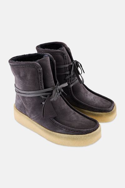 CLARKS Women Standard Wallbeecup Hi Lace Up Ankle Boots, Grey