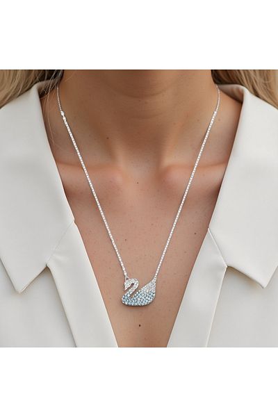 fulina Swan Pendant Necklace, White and Blue Crystal Gradient, Add Extra Impact, Suitable for Women