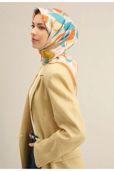 Armine Eșarfă de mătase Tivil 9314-36 Model mixt alb