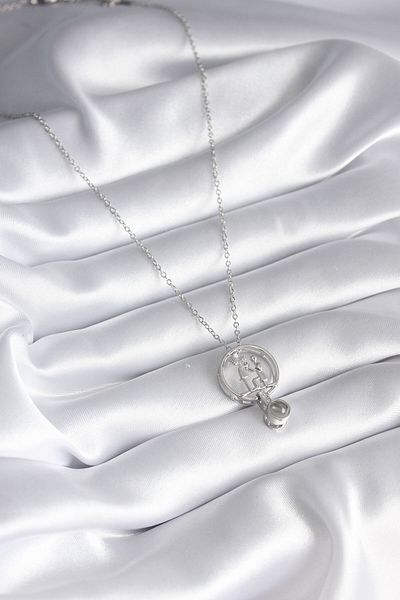 Skygo 316L Steel Silver Human Figure Model'I Love You in 100 Languages' Projection Women's Necklace - Tj-Bko8291