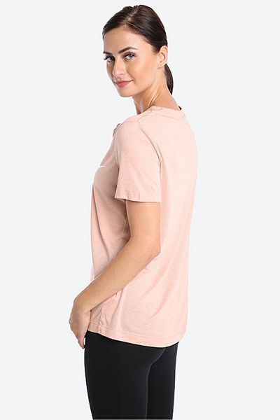 Nike Futura White Tee Flowy Ελαφρύ γυαλιστερό Modal Πλεκτό Unisex Ροζ μπλουζάκι ανθεκτικό στο ξεθώριασμα