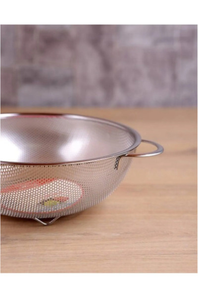 prokitchen Stainless Steel Pasta Strainer - Colander with Metal Handle